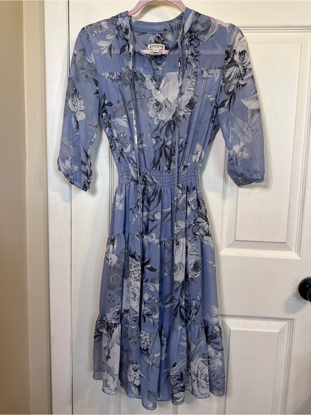 Blue Floral Tiered Midi Dress | Small - 4